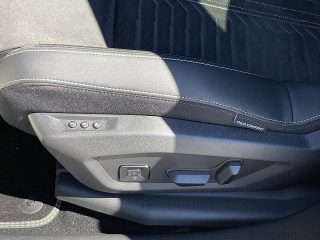 Peugeot 5008 mHEV 145 e-DCS6 GT Aut.!ACC,PANO,MATRIX,KAMERA,MASSAGE!VOLL!