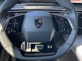 Peugeot 5008 mHEV 145 e-DCS6 GT Aut.!ACC,PANO,MATRIX,KAMERA,MASSAGE!VOLL!