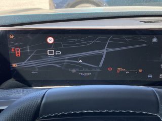 Peugeot 5008 mHEV 145 e-DCS6 GT Aut.!ACC,PANO,MATRIX,KAMERA,MASSAGE!VOLL!