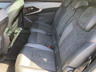 Peugeot 5008 mHEV 145 e-DCS6 GT Aut.!ACC,PANO,MATRIX,KAMERA,MASSAGE!VOLL!