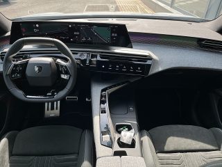 Peugeot 5008 mHEV 145 e-DCS6 GT Aut.!ACC,PANO,MATRIX,KAMERA,MASSAGE!VOLL!