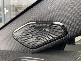 Peugeot 408 Hybrid 145 e-DCS6 GT!MATRIX LED,NAVI,KAMERA,PANORAMA,FOCAL!