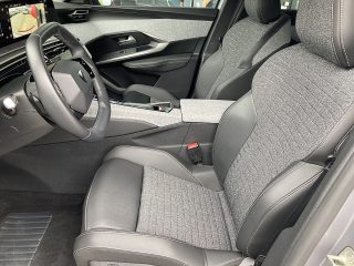 Peugeot 3008 Hybrid 145 E-DCS6 Allure Aut.!NAVI,360°KAMERA,LED,ACC,TOP!