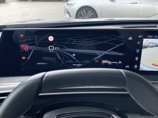Peugeot 3008 Hybrid 145 E-DCS6 Allure Aut.!NAVI,360°KAMERA,LED,ACC,TOP!