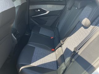 Peugeot 3008 Allure Business Hybrid 145 e-DCS6