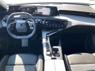 Peugeot 3008 Allure Business Hybrid 145 e-DCS6