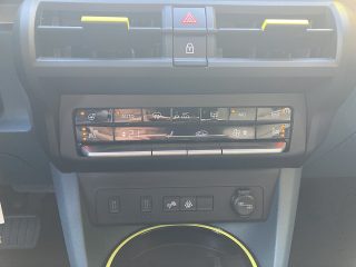 Fiat Grande Panda Hybrid mHEV 110 6-Gang eDCT La Prima