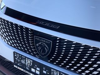 Peugeot 5008 GT mHEV 145 e-DCS6 Aut.!MATRIX,PANO,360°KAMERA,AHV!VOLL!