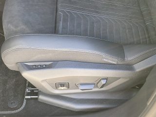 Peugeot 5008 GT mHEV 145 e-DCS6 Aut.!MATRIX,PANO,360°KAMERA!VOLL!