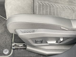 Peugeot 5008 GT mHEV 145 e-DCS6 Aut.!MATRIX,PANO,360°KAMERA!VOLL!