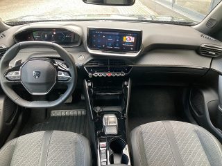 Peugeot 2008 Hybrid 145 e-DCS6 Allure!TOP ANGEBOT!