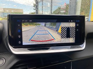 Peugeot 2008 Hybrid 145 e-DCS6 Allure!TOP ANGEBOT!
