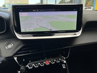 Peugeot 2008 Hybrid 145 e-DCS6 Allure!TOP ANGEBOT!
