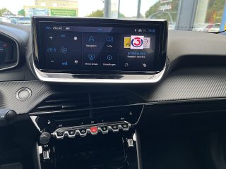 Peugeot 2008 Hybrid 145 e-DCS6 Allure!TOP ANGEBOT!
