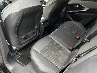 Peugeot 3008 Hybrid 145 e-DCS6 GT!MATRIXLED,PANO,KAMERA,NAVI,FOCAL,VOLL!