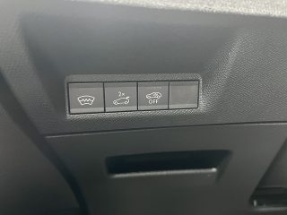 Peugeot 3008 Hybrid 145 e-DCS6 GT!MATRIXLED,PANO,KAMERA,NAVI,FOCAL,VOLL!