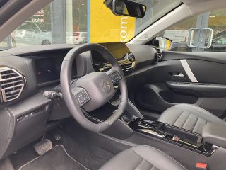 Citroën C4 PureTech 130 EAT8 Max!NAVI,KAMERA,LED,ACC,TOP!