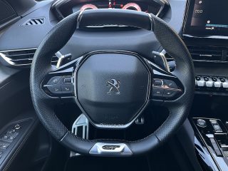 Peugeot 5008 BlueHDI 130 EAT8 GT!VOLL!7-SITZER!