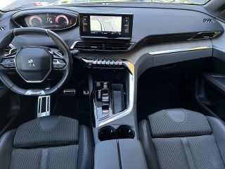 Peugeot 5008 BlueHDI 130 EAT8 GT!VOLL!7-SITZER!