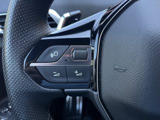 Peugeot 5008 BlueHDI 130 EAT8 GT!VOLL!7-SITZER!