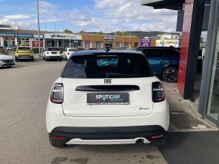 Fiat 600 1.2 Benzin 110 6-Gang Street!TOP ANGEBOT